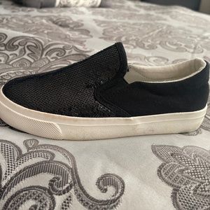Slip ons